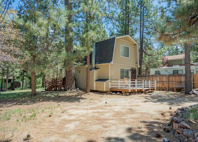 Property at 395 Los Angeles Ave, Sugarloaf, CA 92386, 2 beds, 1.5 baths
