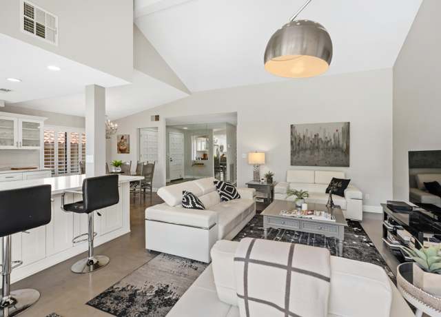 Property at 109 Juan Cir, Palm Desert, CA 92260, 2 beds, 2 baths