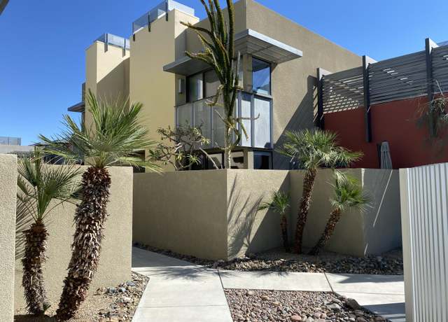Property at 683 E Arenas Rd, Palm Springs, CA 92262, 2 beds, 2.5 baths