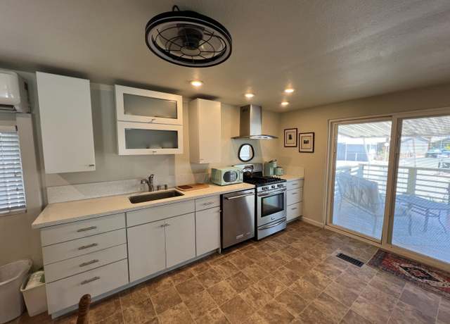 Property at 3 Sand Crk, Cathedral City, CA 92234, 1 bed, 1 bath