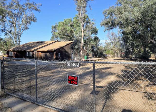 Property at 28625 Shady Tree Ln, Winchester, CA 92596, 4 beds, 2.5 baths
