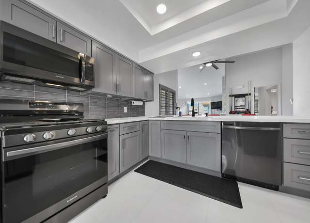 Property at 149 Desert Falls Dr, Palm Desert, CA 92211, 2 beds, 2 baths
