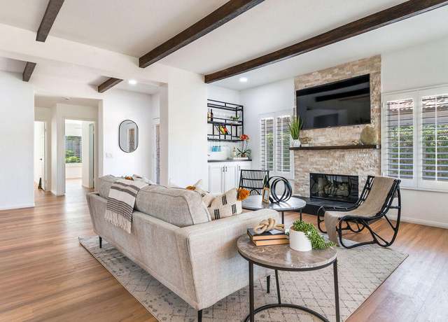 Property at 48245 Calle Floristas, La Quinta, CA 92253, 3 beds, 3 baths