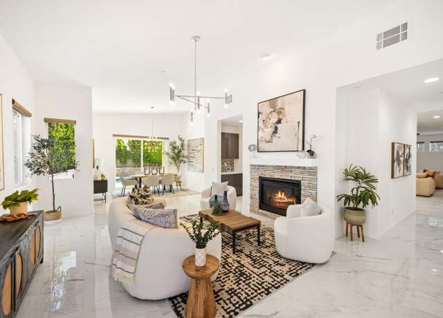 Property at 562 Skylar Ln, Palm Springs, CA 92262, 3 beds, 2.5 baths