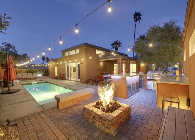 Property at 52883 Eisenhower Dr, La Quinta, CA 92253, 5 beds, 4 baths