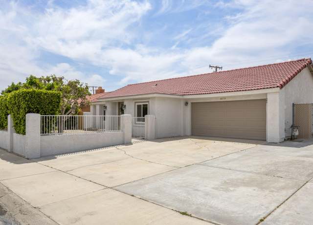 Property at 68135 Empalmo Rd, Cathedral City, CA 92234, 2 beds, 2 baths