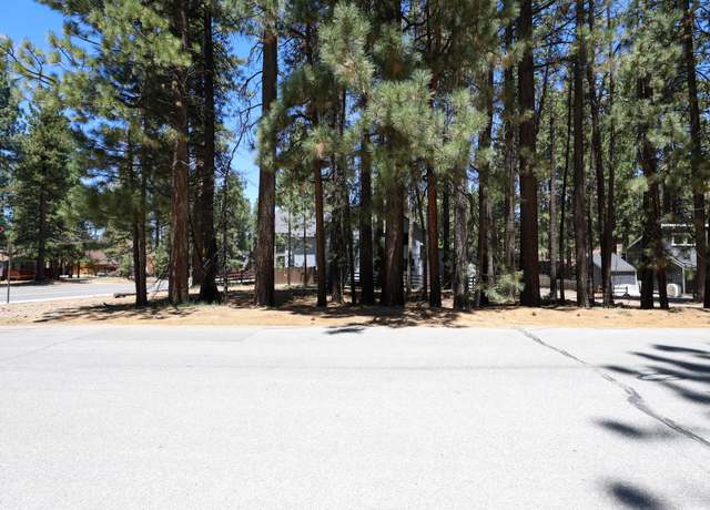 Property at 689 Summit Blvd, Big Bear Lake, CA 92315