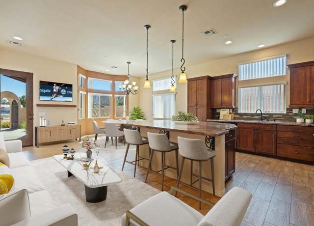 Property at 51885 Avenida Bermudas, La Quinta, CA 92253, 3 beds, 2 baths