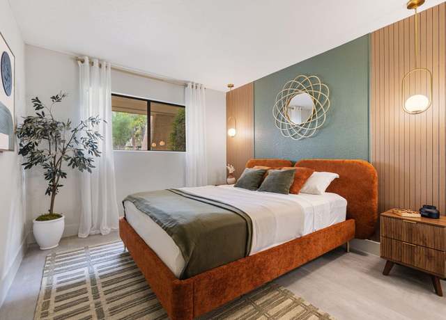 Property at 675 N Los Felices Cir W #107, Palm Springs, CA 92262, 1 bed, 1 bath