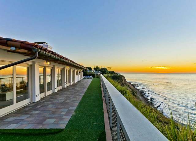 Property at 2101 Paseo Del Mar, Palos Verdes Estates, CA 90274, 3 beds, 2.5 baths