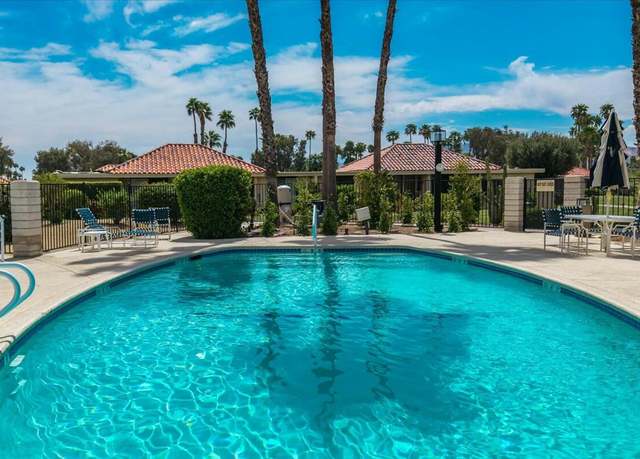 Property at 792 N Madrid Cir, Palm Springs, CA 92262, 3 beds, 2 baths