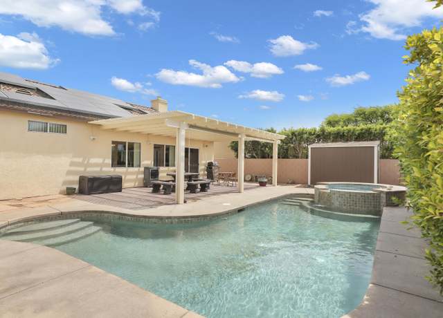 Property at 13971 La Mesa Dr, Desert Hot Springs, CA 92240, 3 beds, 2 baths