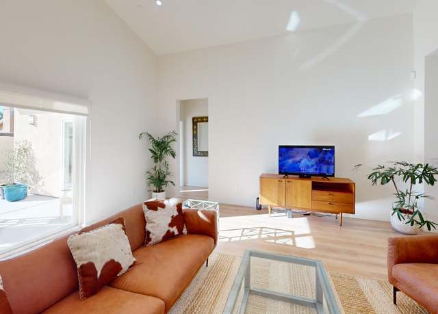 Property at 31105 Avenida La Gaviota, Cathedral City, CA 92234, 3 beds, 2.5 baths