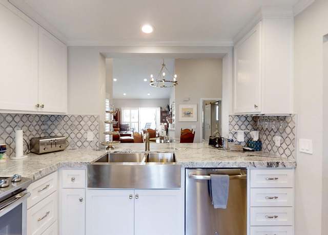 Property at 208 Desert Falls Dr E, Palm Desert, CA 92211, 2 beds, 2 baths