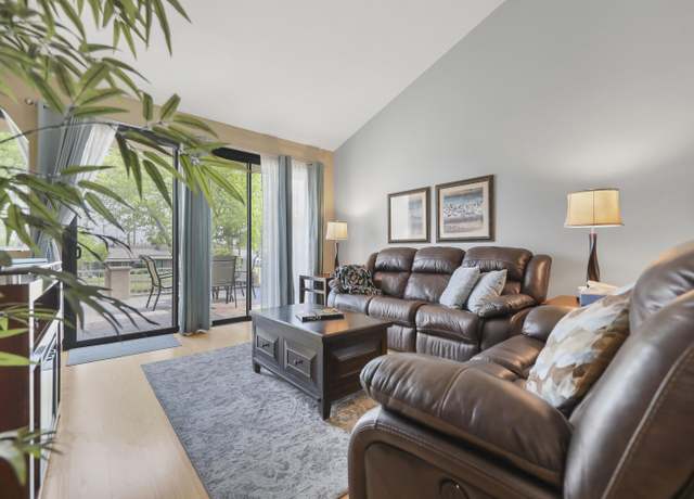Property at 76676 Chrysanthemum Way, Palm Desert, CA 92211, 1 bed, 1.5 baths