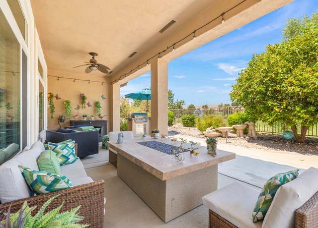 Property at 78802 Falsetto Dr, Palm Desert, CA 92211, 3 beds, 2.5 baths
