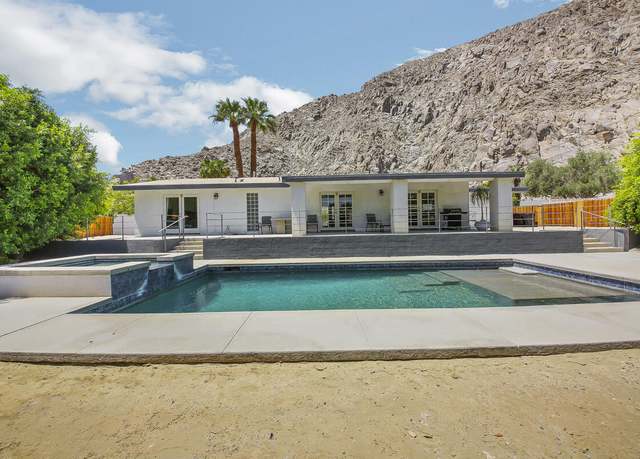 Property at 46860 Highland Palms Dr, La Quinta, CA 92253, 2 beds, 2.5 baths