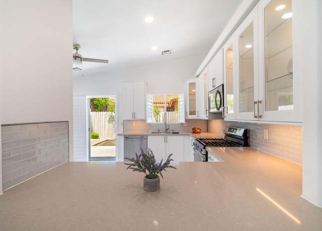 Property at 53045 Avenida Obregon, La Quinta, CA 92253, 4 beds, 2 baths