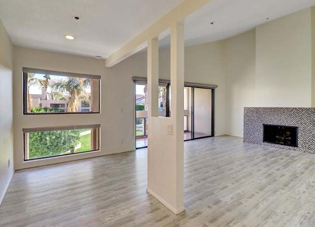 Property at 426 Village Sq W, Palm Springs, CA 92262, 2 beds, 2 baths