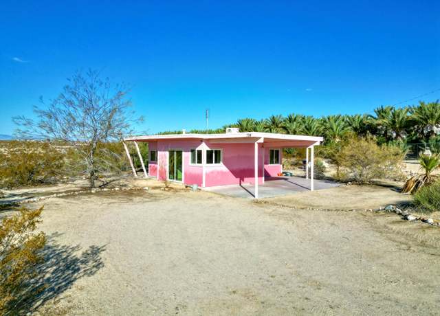 Property at 724 Bluegrass Ave, 29 Palms, CA 92277, 2 beds, 1 bath