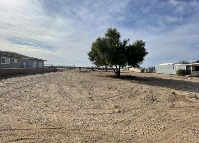 Property at 18381 Riviera Dr, Blythe, CA 92225