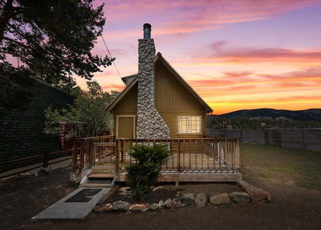 Property at 927 W Fairway Blvd, Big Bear City, CA 92314, 2 beds, 1 bath
