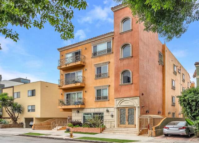 Property at 8420 Blackburn Ave #201, Los Angeles, CA 90048, 2 beds, 2.5 baths