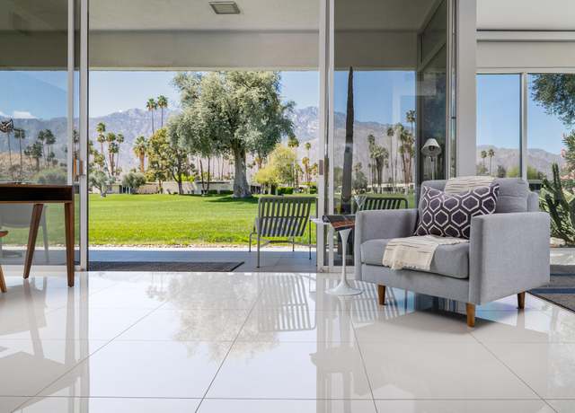 Property at 26 Lakeview Cir, Palm Springs, CA 92264, 2 beds, 2 baths