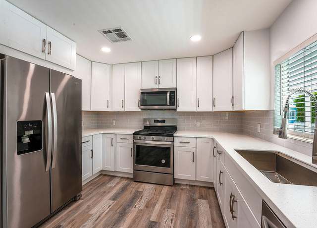Property at 126 Monte Carlo St, Rancho Mirage, CA 92270, 2 beds, 2 baths