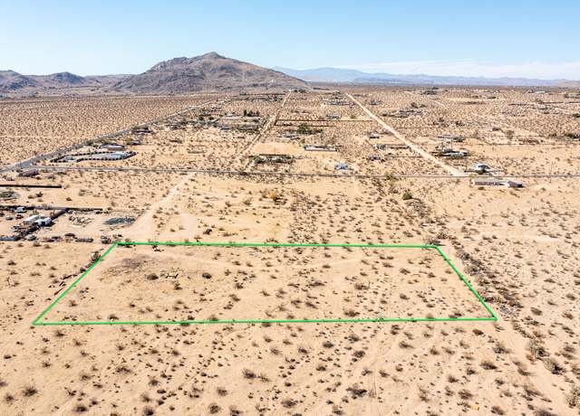 Property at 62643 Canterbury St, Joshua Tree, CA 92252