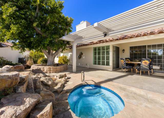 Property at 43838 VíA Granada, Palm Desert, CA 92211, 2 beds, 2.5 baths