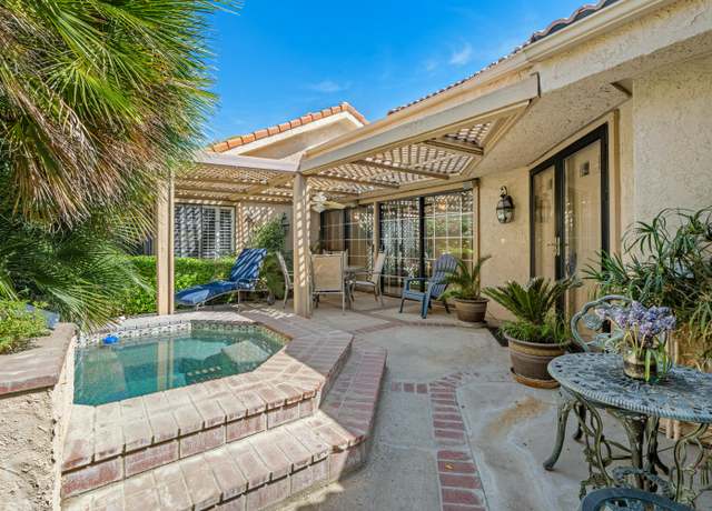Property at 9 Acapulco Dr, Palm Desert, CA 92260, 3 beds, 2 baths