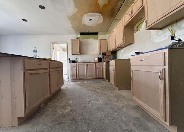 Property at 7421 Bannock Trl, Yucca Valley, CA 92284, 3 beds, 1 bath