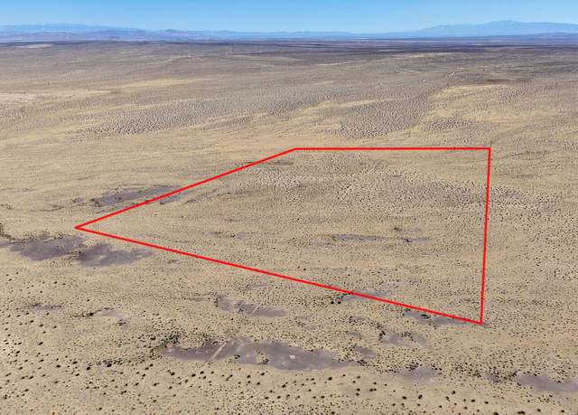 Property at 000 Apn 0492-032-30-0000, Hinkley, CA 92347