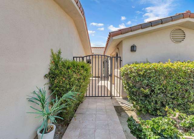 Property at 78565 Vista Del Fuente, Indian Wells, CA 92210, 2 beds, 2.5 baths