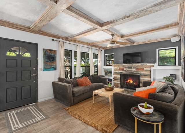 Property at 74057 De Anza Way, Palm Desert, CA 92260, 2 beds, 2 baths