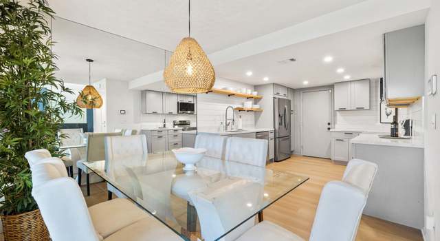 Property at 76892 Joetta Pl, Palm Desert, CA 92211, 2 beds, 2.5 baths