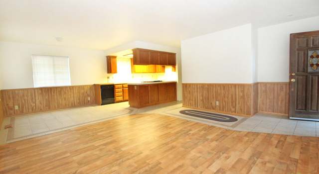 Photo of 113 E NORTH SHORE Dr, Big Bear City, CA 92314