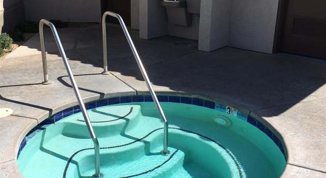 Photo of 45527 MEADOW LAKE DR Dr, Indio, CA 92201