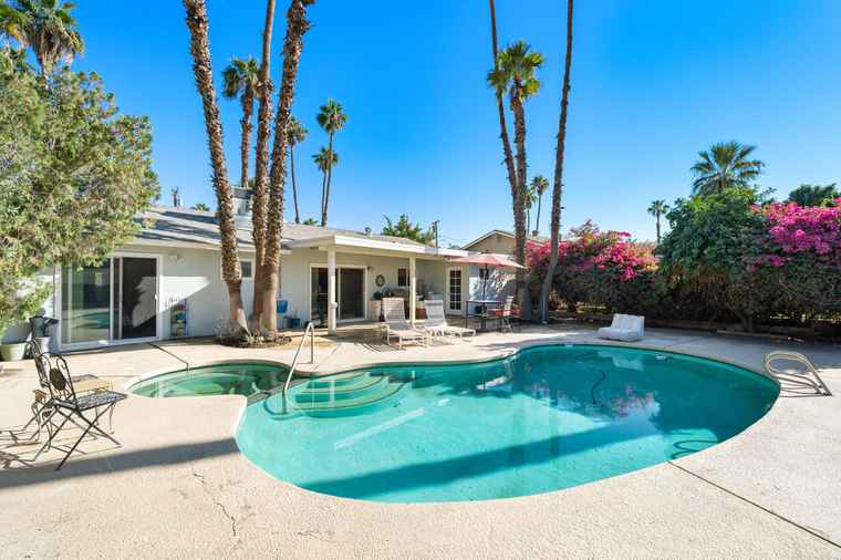 Photo of 77140 Indiana Ave Palm Desert, CA 92211
