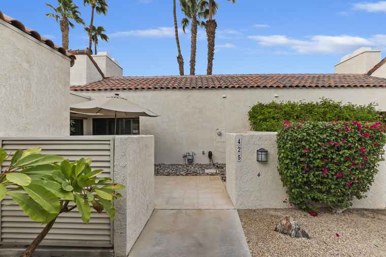 Photo of 425 Forest Hills Dr Rancho Mirage, CA 92270