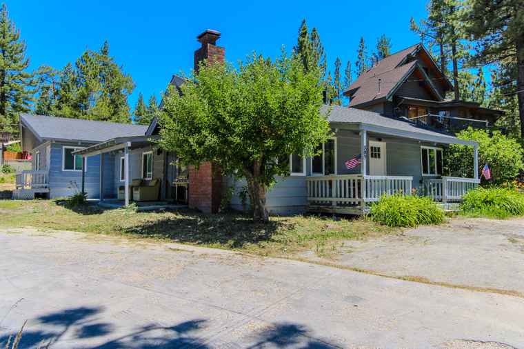 Photo of 307 Arroyo Dr Big Bear Lake, CA 92315