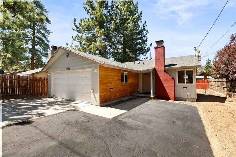 Photo of 773 W Aeroplane Blvd Big Bear City, CA 92314