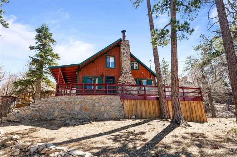 Photo of 107 Metcalf Tract Big Bear Lake, CA 92315