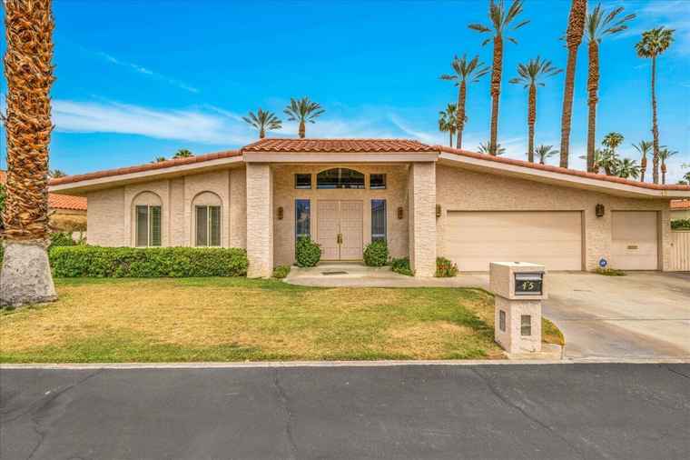 Photo of 45 Lincoln Pl Rancho Mirage, CA 92270