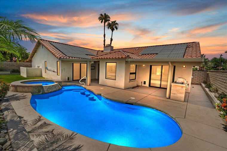 Photo of 75307 La Cresta Dr Palm Desert, CA 92211