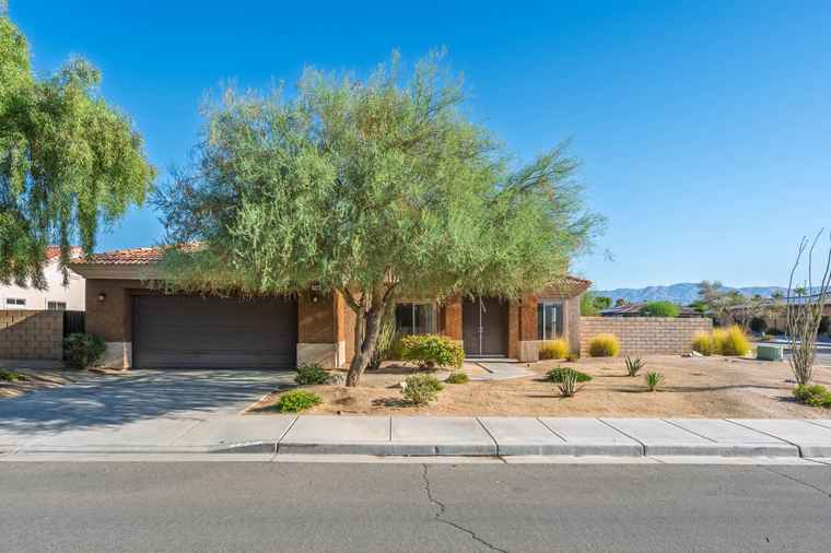 Photo of 74088 Daisy Ln Palm Desert, CA 92211