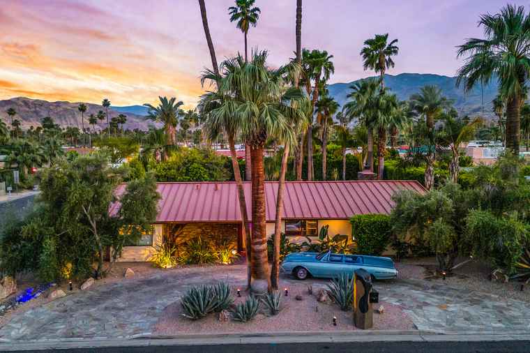 Photo of 1 Warm Sands Pl Palm Springs, CA 92264