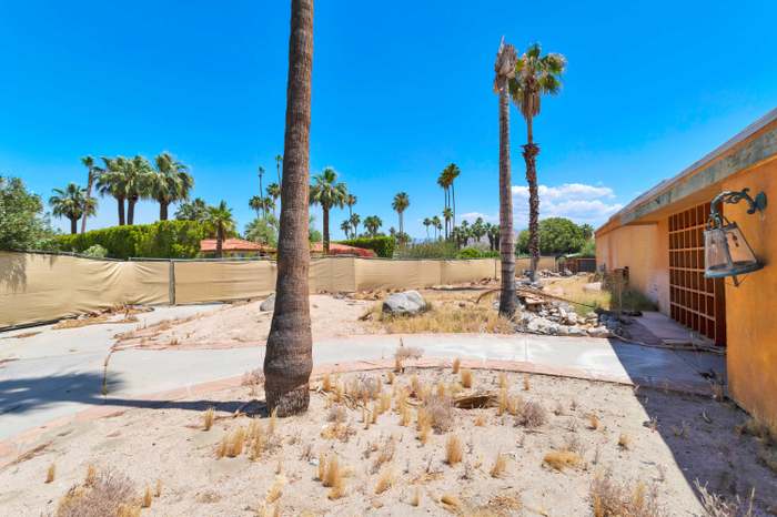 289 NW Cerritos Dr, Palm Springs, CA 92262 | Redfin