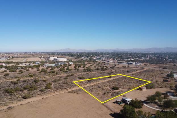 3 Farmington St, Hesperia, CA 92344 | MLS# 219104063 | Redfin